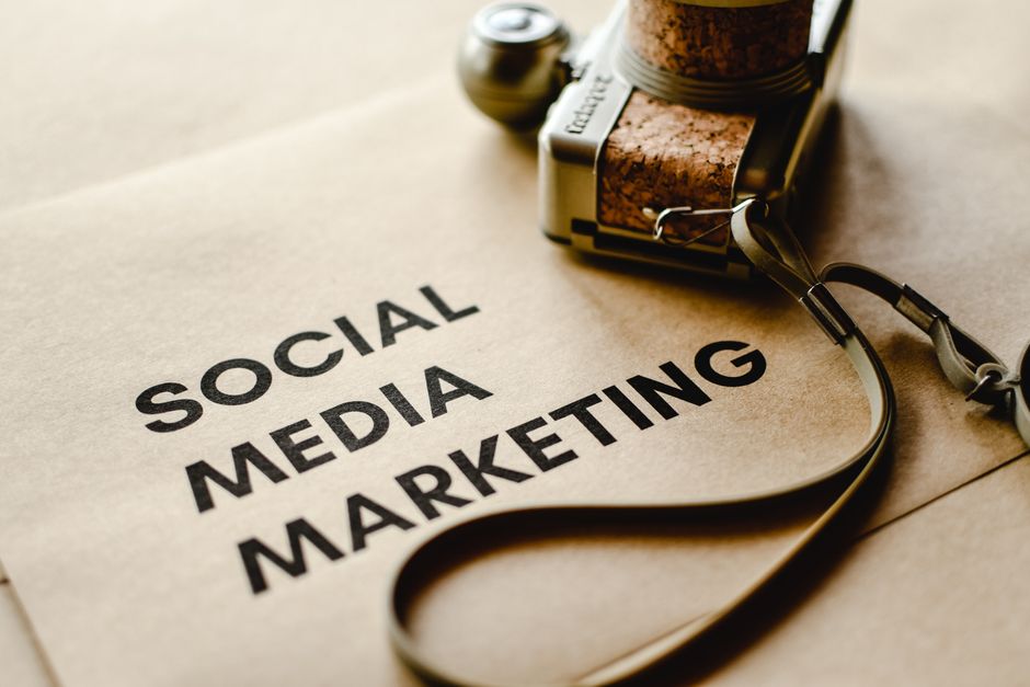 Social media advertising campaign dashboard